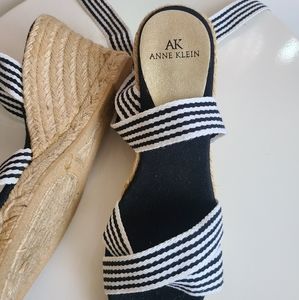 Anne Klein  Espadrilles